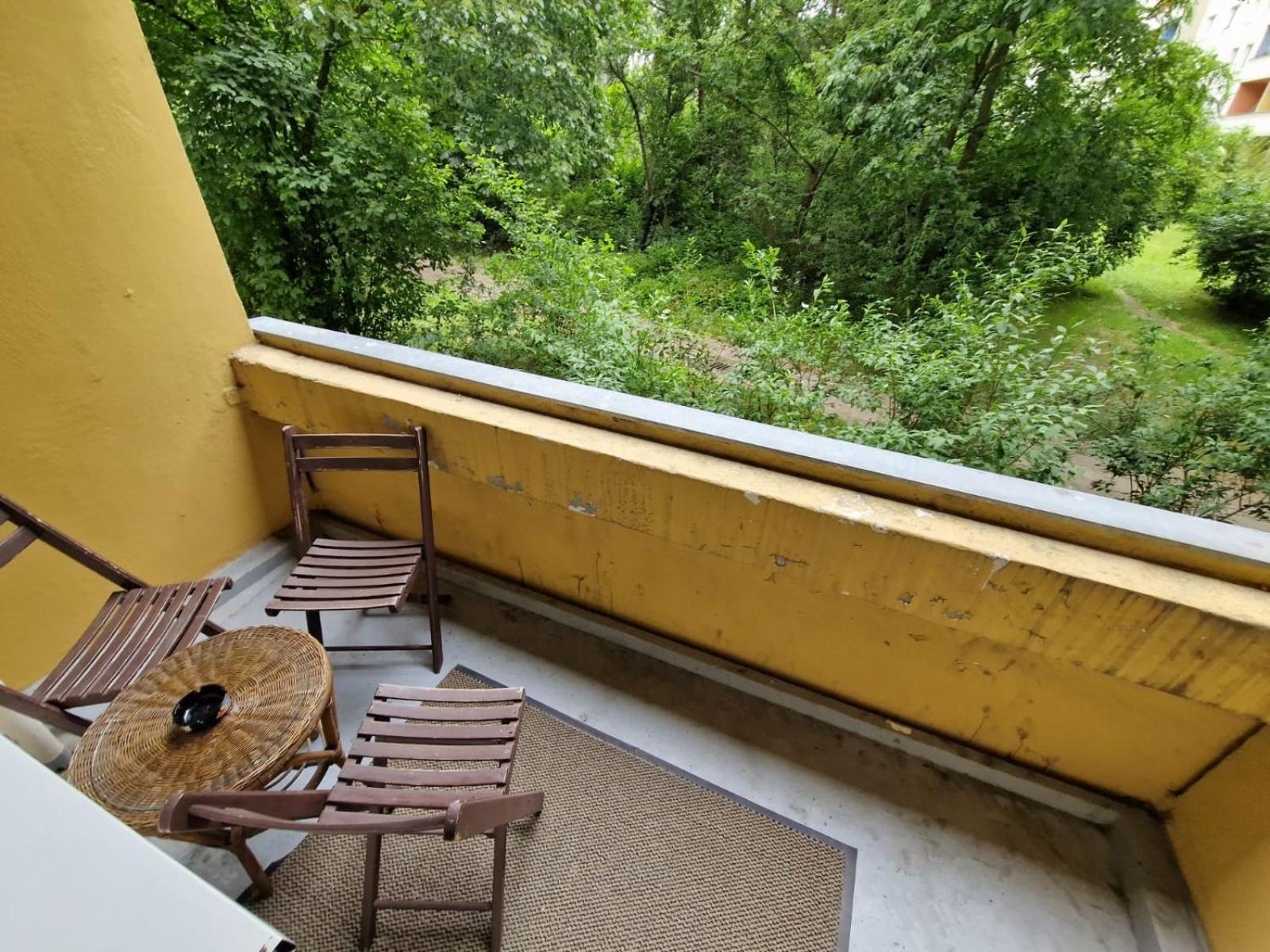 Schoene 3 Schlafzimmer Wohnung Mit 4 Dopplbetten Berlin Exterior photo